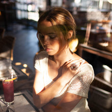 Load image into Gallery viewer, Flower Ring